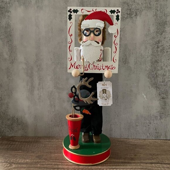 NWT Pier 1 Collectible Hand-Carved Christmas Man Photo Props Nutcracker 2017 - Picture 1 of 12